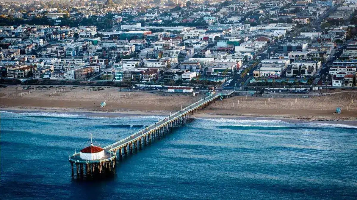 Aerial view of Manhattan Beach coastline — coastal home cleaning South Bay by Cali Maids